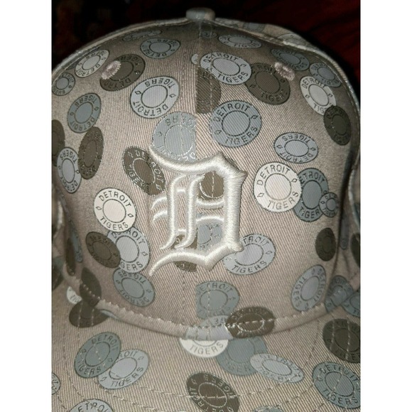 Detroit Tigers MLB New Era 59FIFTY Fitted Hat Size 7 1/8 Light Gray RARE HTF EUC - Picture 2 of 8